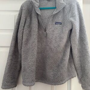 Patagonia Women's Fleece Pullover in Gray